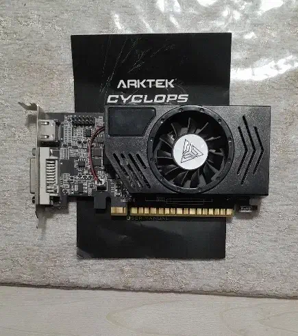 کارت گرافیک 4gb nVidia GeForce 730 GT|قطعات و لوازم جانبی رایانه|اصفهان, صدف|دیوار