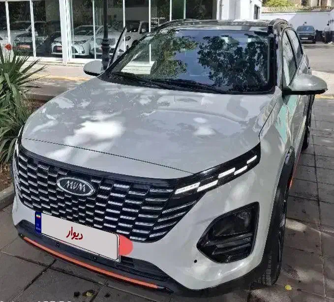 ایکس ۳۳ کراس اتوماتیک خشک سفید|خودرو سواری و وانت|مشهد, فرهنگ|دیوار