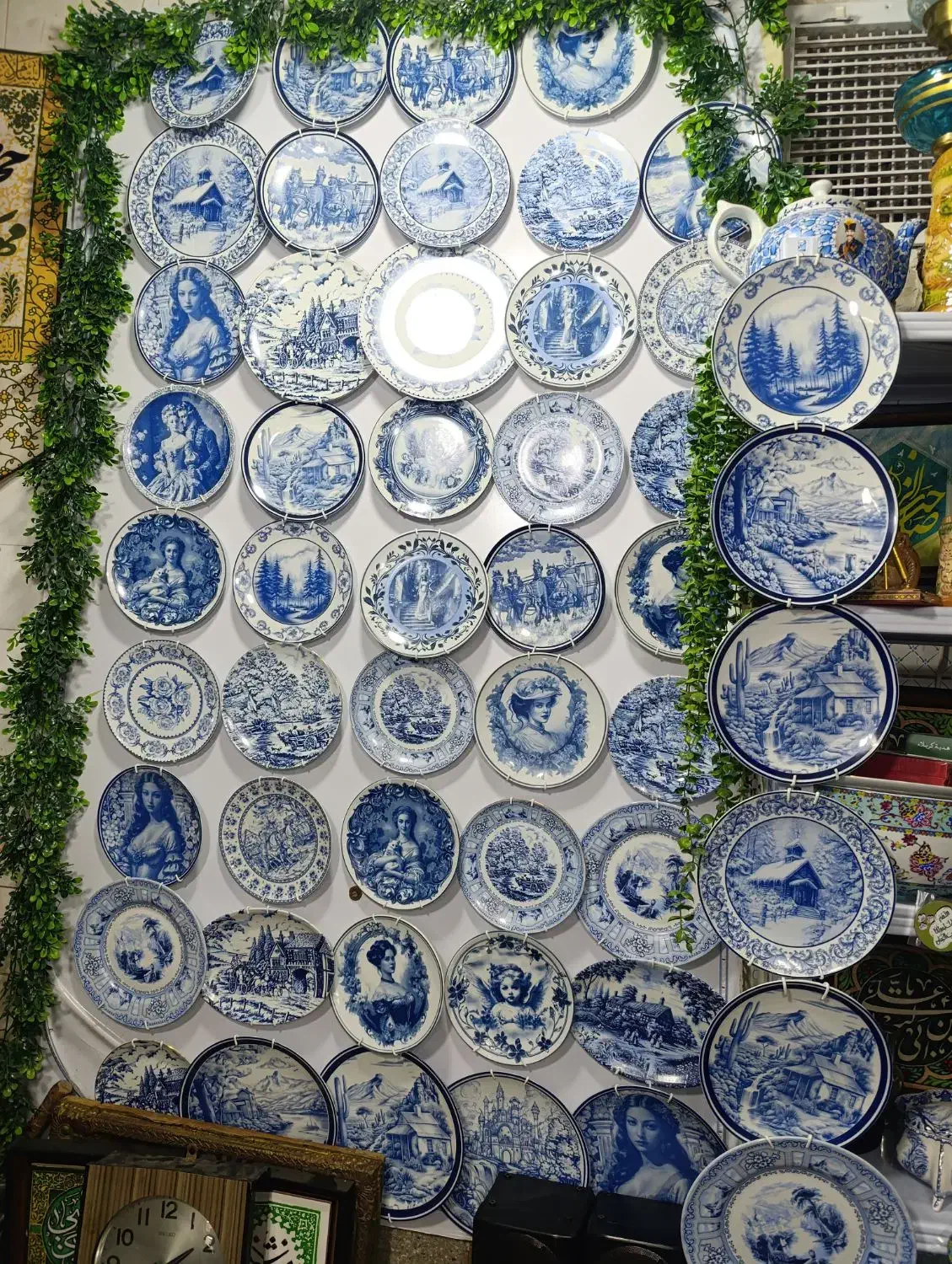 بشقاب دیواری های جذاب|کلکسیون اشیاء عتیقه|قزوین, |دیوار