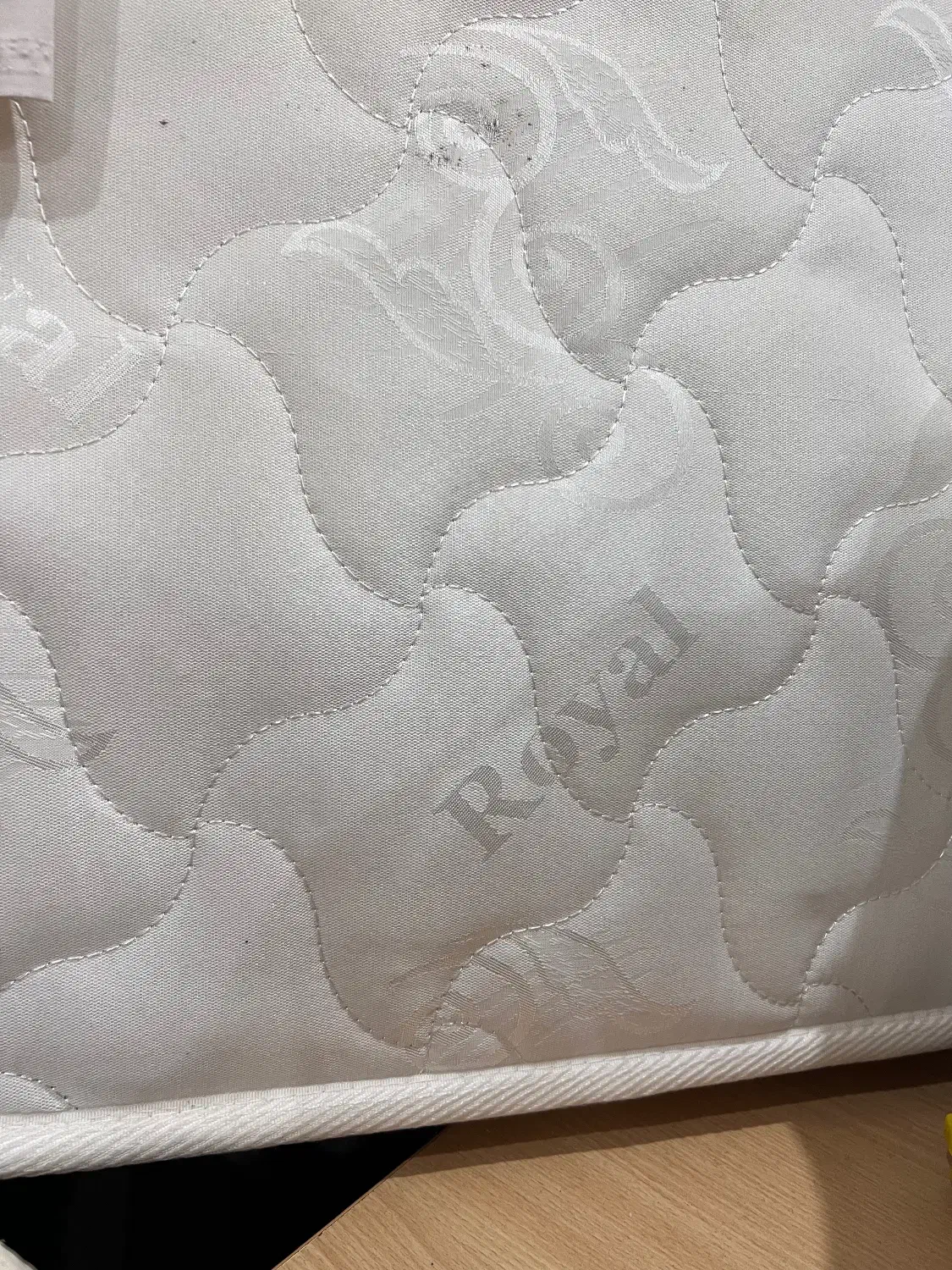 خوشخواب کودک‌|تشک تختخواب|شوشتر, |دیوار