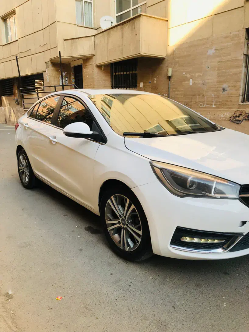 اریزو مدل ۹۵ اکسلنت|خودرو سواری و وانت|تهران, استاد معین|دیوار