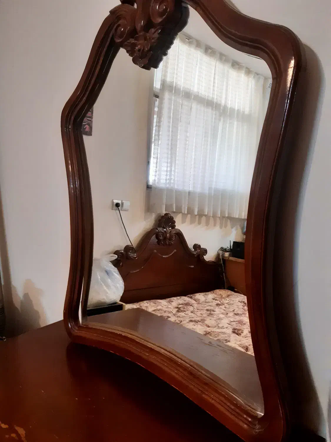 تختخواب دونفره|تخت و سرویس خواب|شاهینشهر, شهرک گلدیس|دیوار