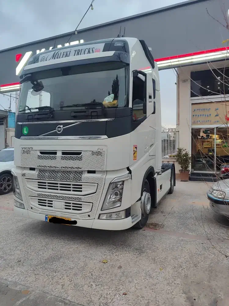 کشنده ولوو ۵۰۰ مدل ۲۰۲۱|خودرو سنگین|خرامه, |دیوار