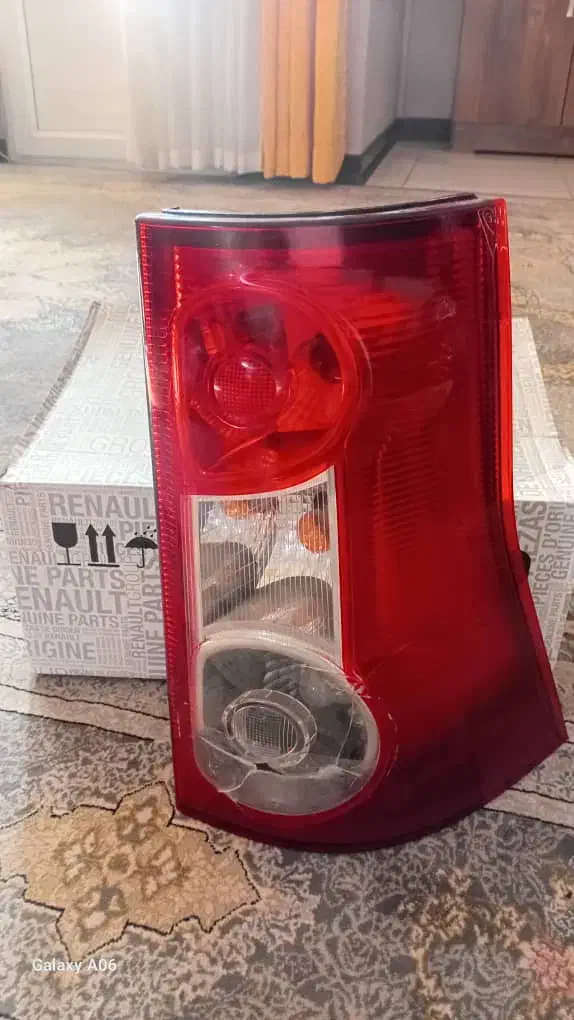 چراغ خطر عقب ال نود وانت|قطعات یدکی و لوازم جانبی|شیراز, پودنک|دیوار