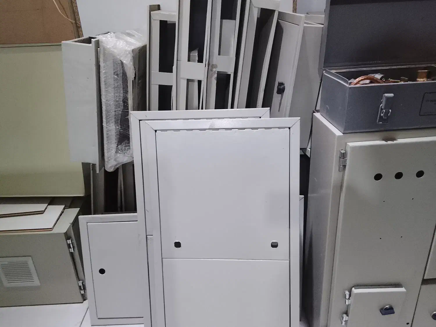 جعبه تقسیم ،تابلو برق تابلو پست ، حفاظ کنتور برق|سایر لوازم برقی|فردیس, شهرک ۱۱۰|دیوار