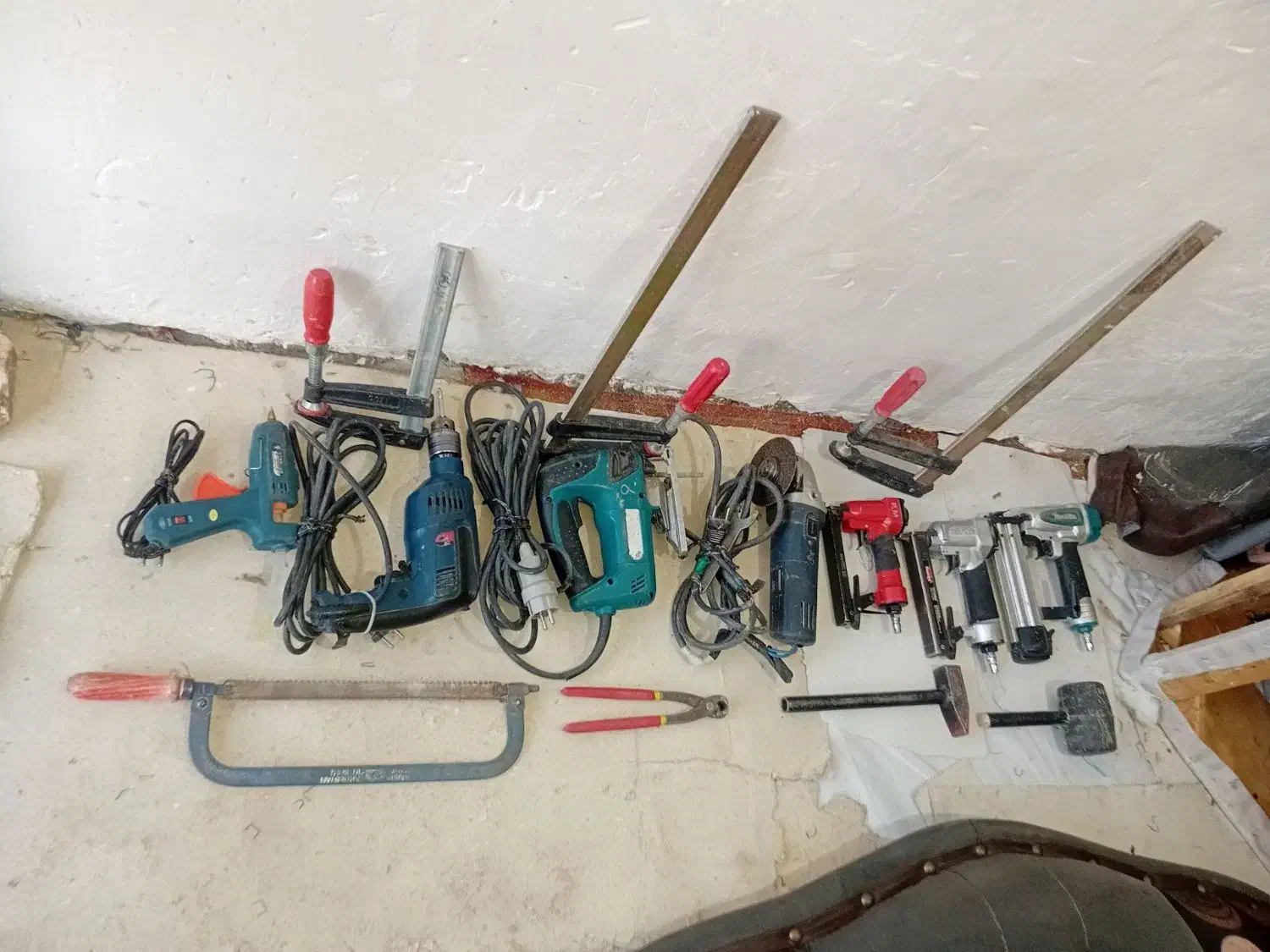 ابزار|ابزارآلات|جیرفت, |دیوار