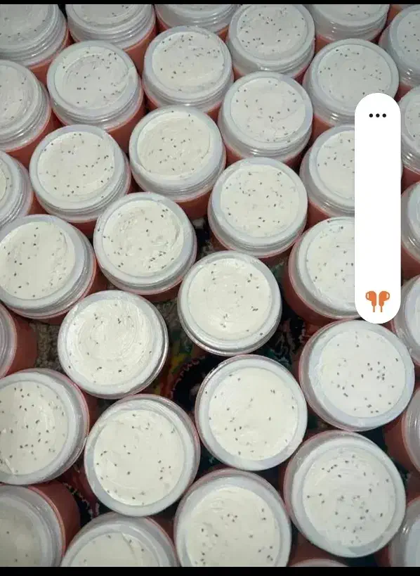 کرم اماراتی|آرایشی، بهداشتی، درمانی|چهارباغ, |دیوار