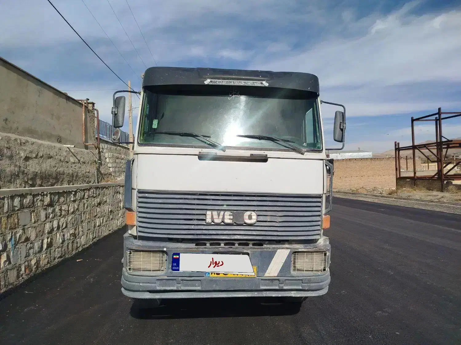 ایویکو ۳۳۰|خودرو سنگین|الیگودرز, |دیوار