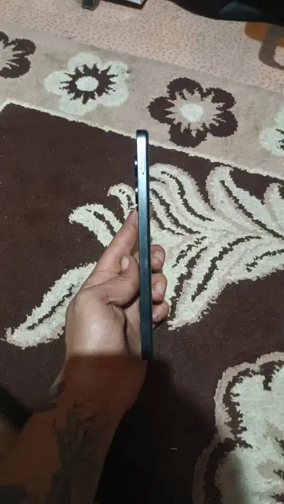 poco c65 قیمت مقطوع|موبایل|تهران, فلسطین (میدان انقلاب)|دیوار