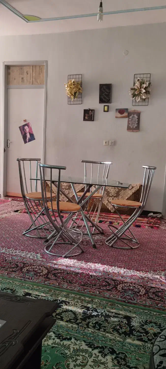 فروش میز و صندلی ناهارخوری ۴ نفره|میز و صندلی غذاخوری|فیروزآباد (فارس), |دیوار