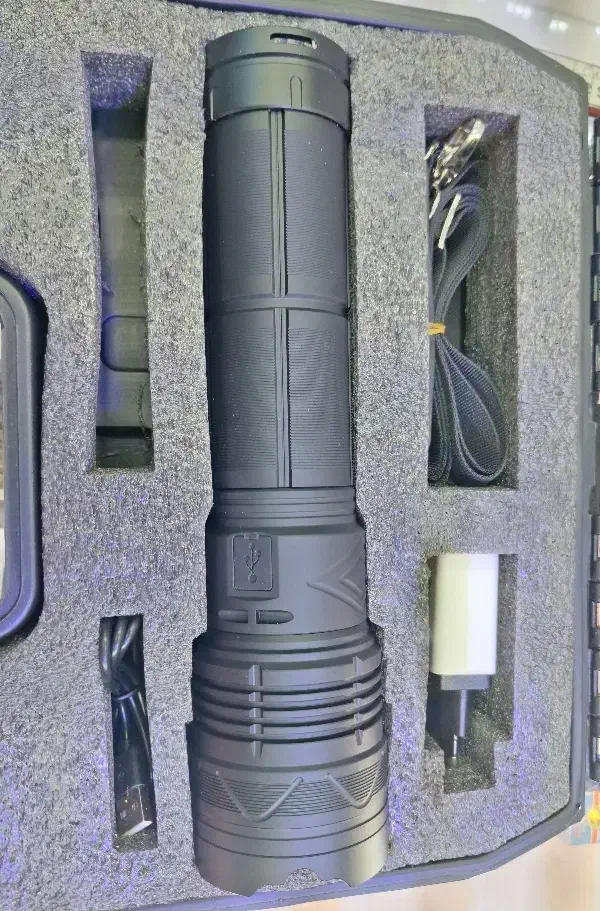 چراغ قوه|لامپ و چراغ|رفسنجان, |دیوار