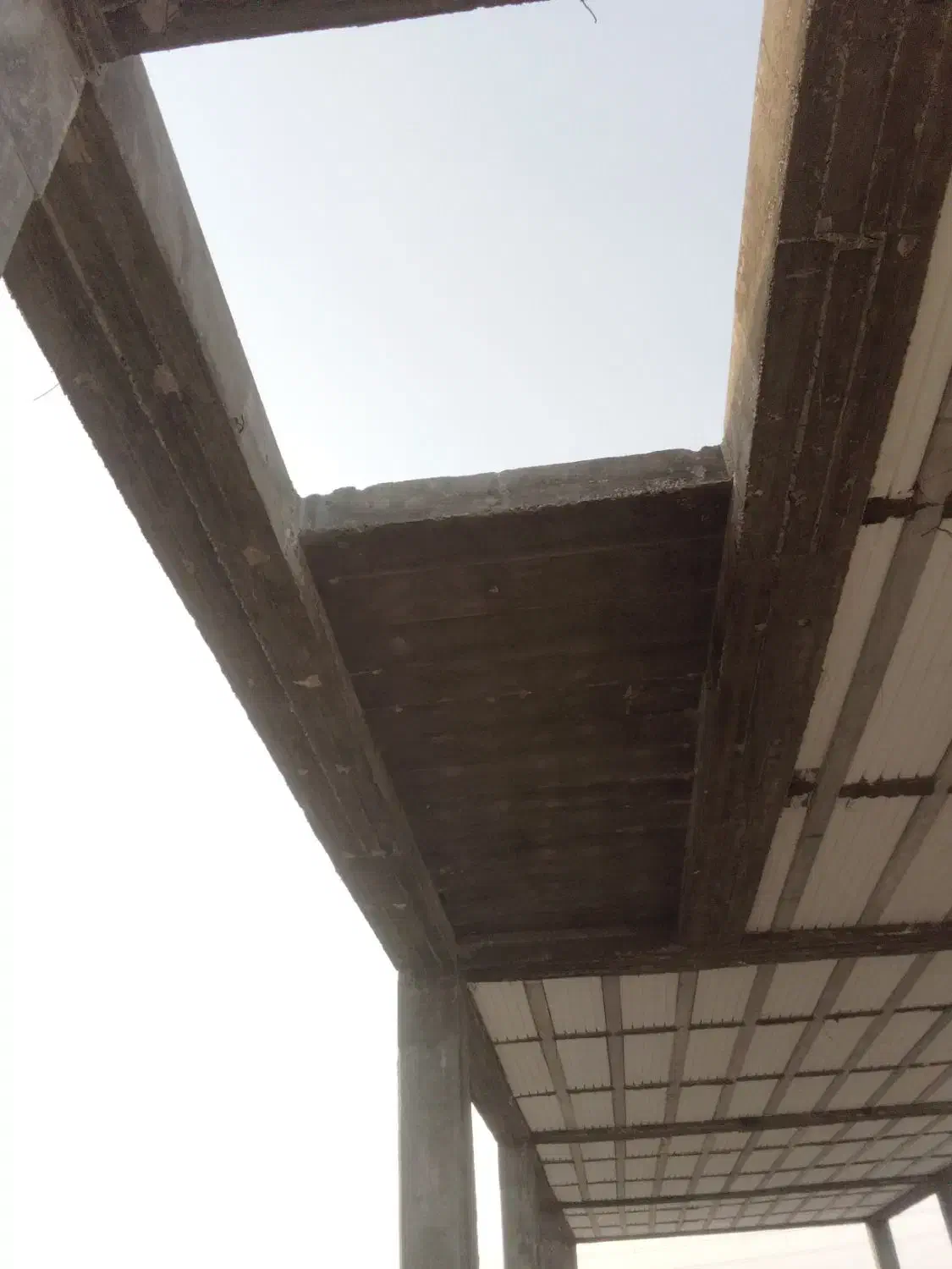 شراکت در کار ساخت و ساز ساختمان وآلموتوربندی|استخدام معماری، عمران و ساختمانی|بندرعباس, |دیوار