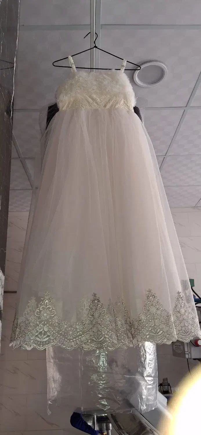 لباس عروس|کفش و لباس بچه|بروجرد, |دیوار