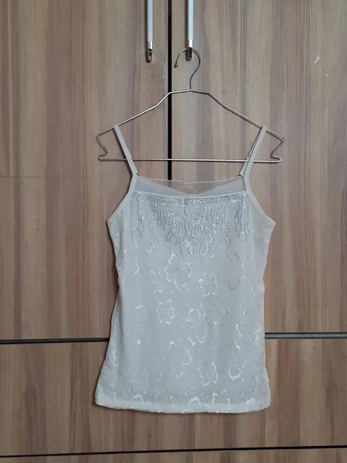 لباسها همگی نو|لباس|ایلام, |دیوار