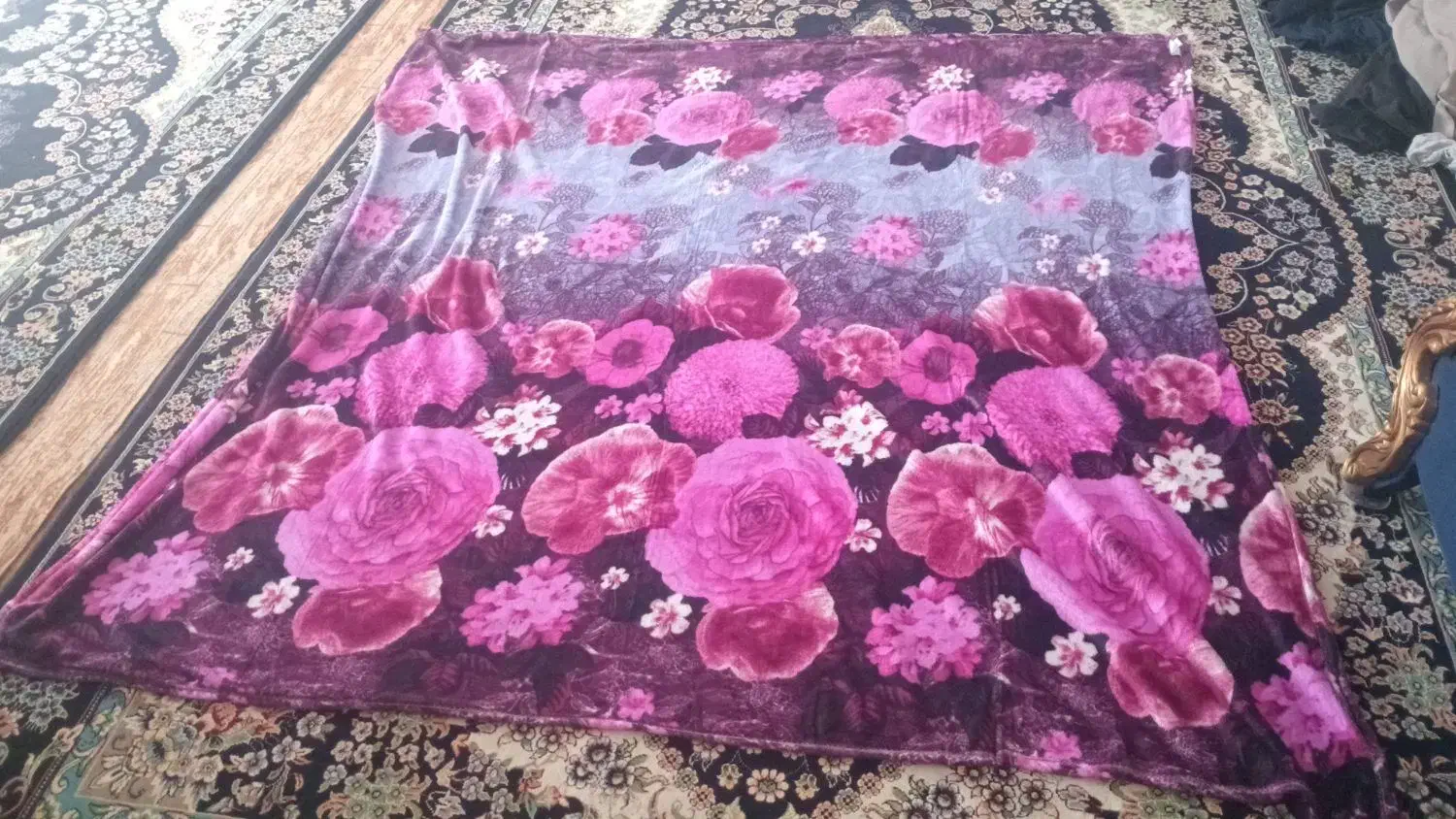 تعداد۲۸۰عدد پتومسافرتی دونفره ژله ای|رختخواب، بالش، پتو|سراب, |دیوار