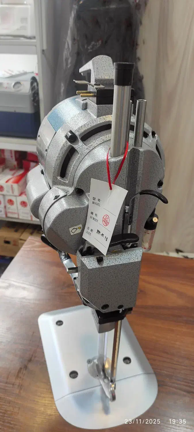 قیچی هشت چراغ دار نانبنگ آکبند|چرخ خیاطی و ریسندگی|رشت, حسین آباد|دیوار