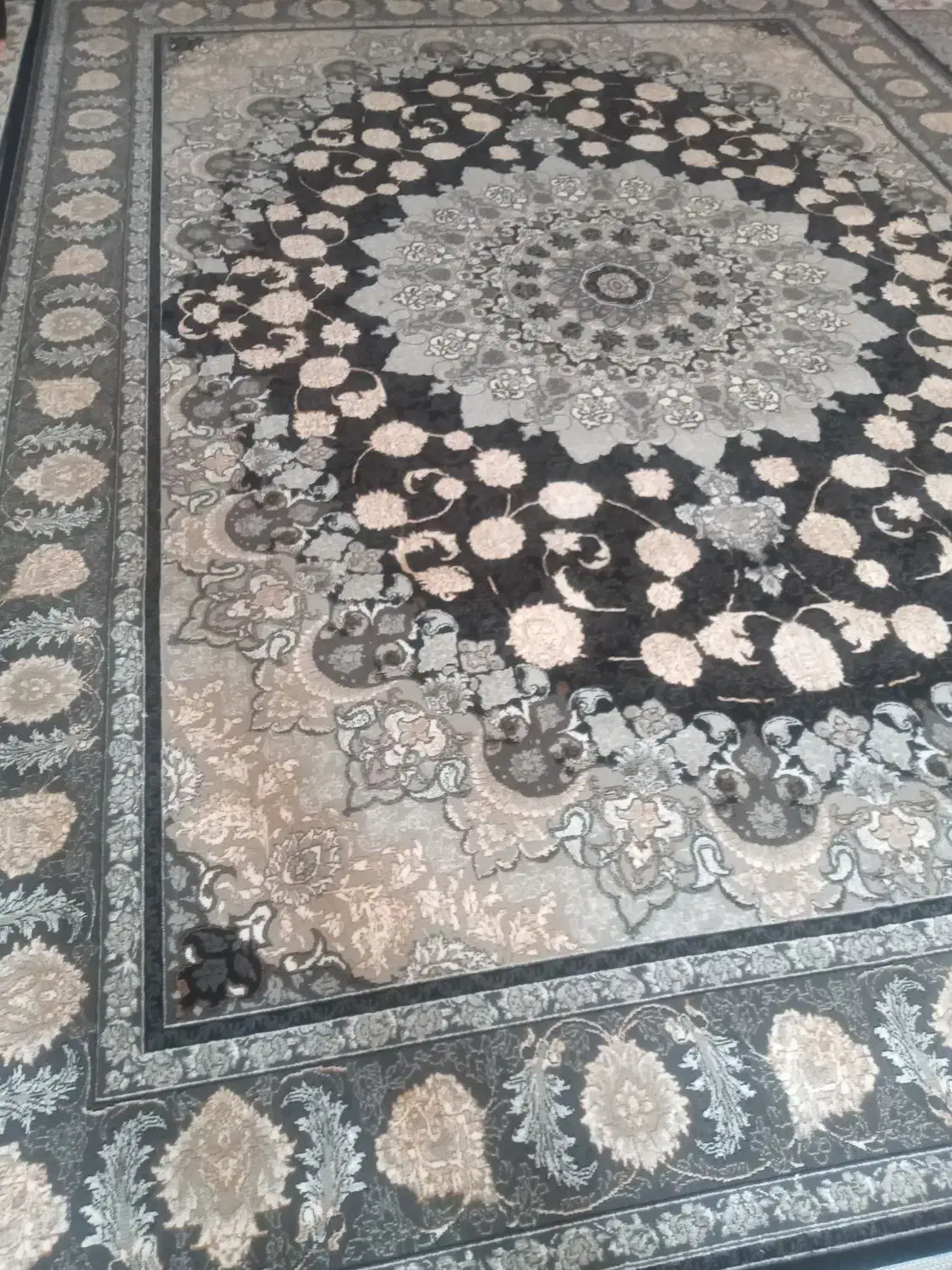 ۴ عدد فرش ۱۲ متری|فرش|خرم‌آباد, |دیوار