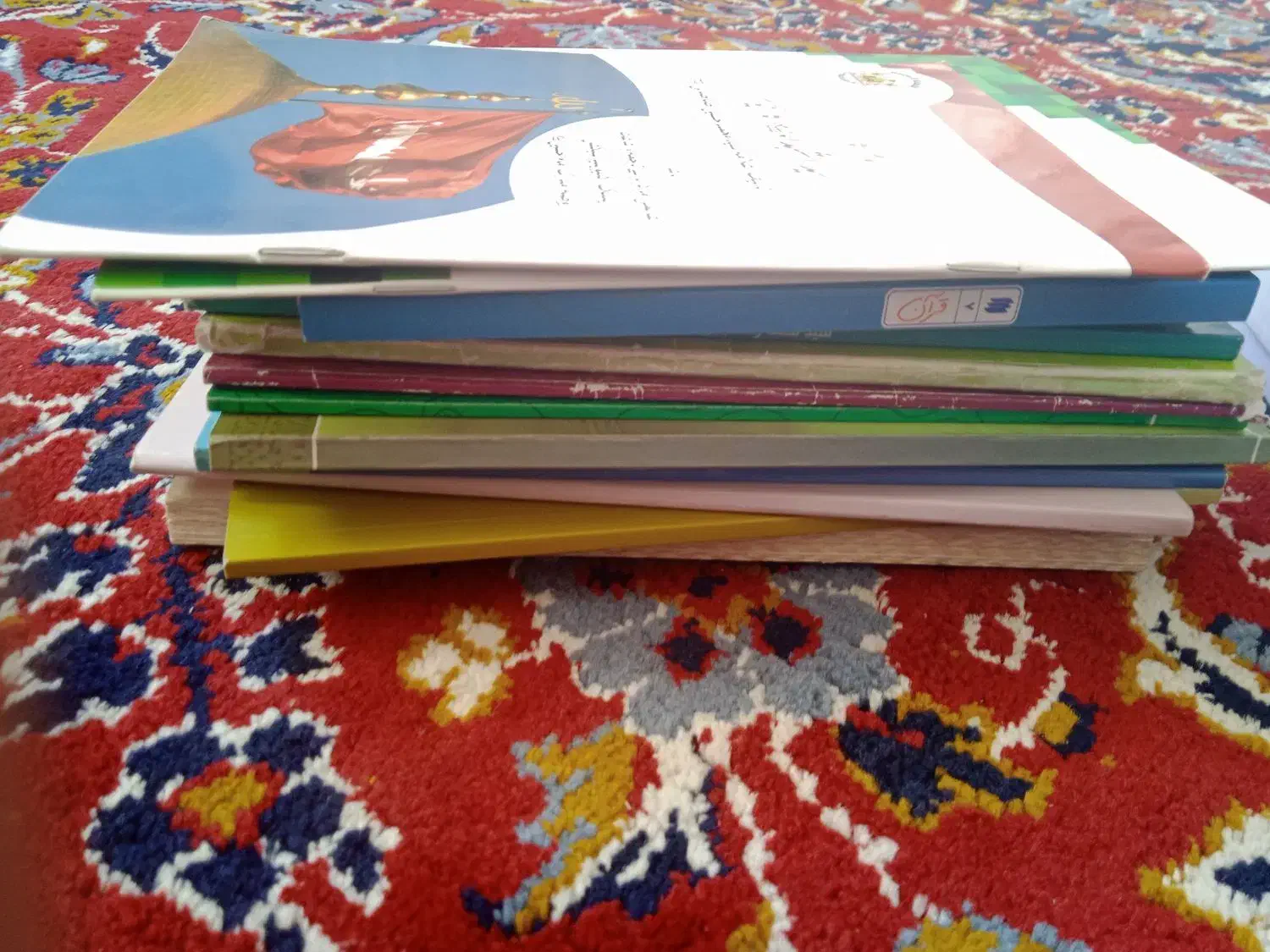 کتاب|کتاب و مجله|قم, وادی السلام|دیوار