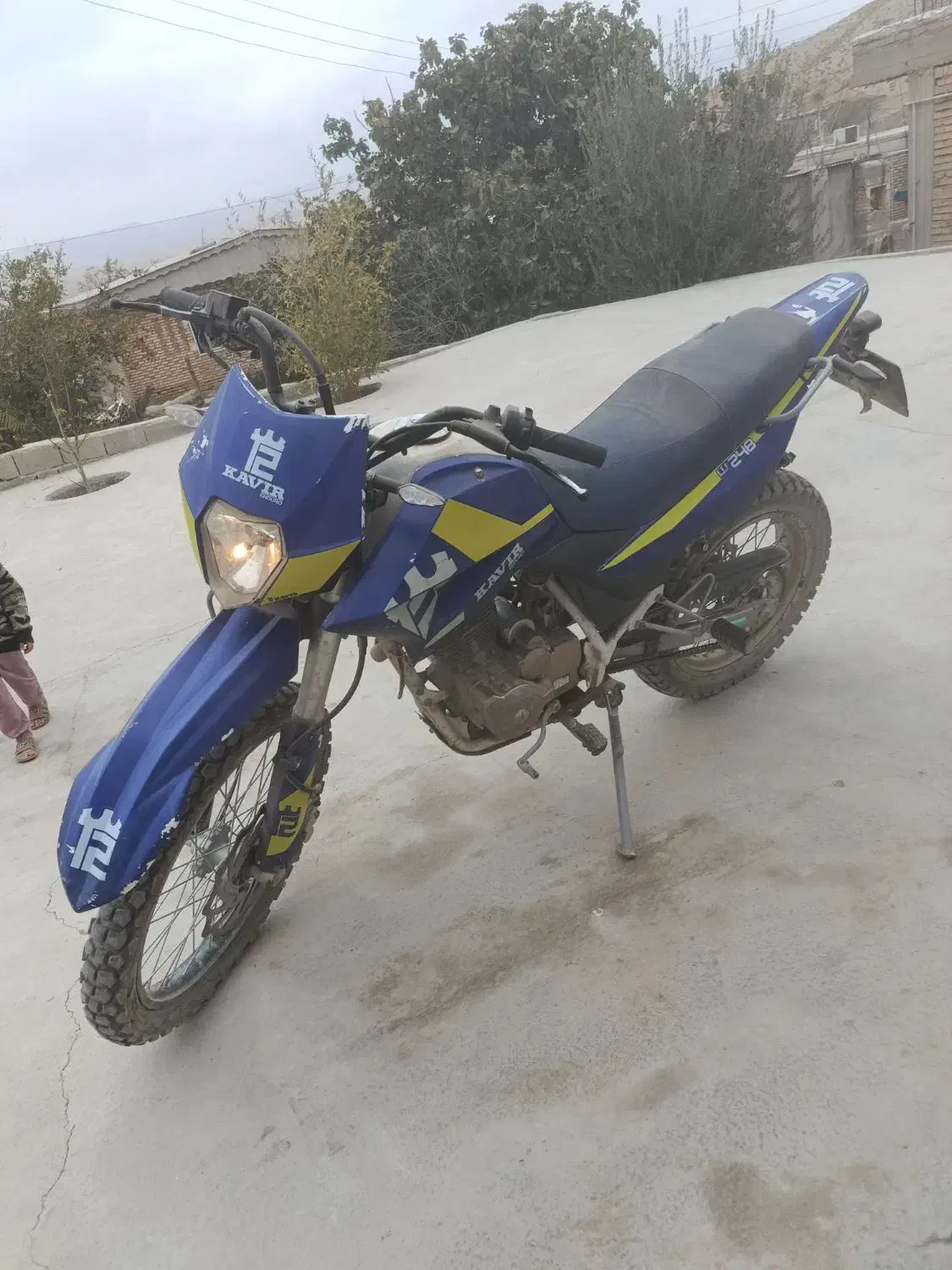 ترل کویر|موتورسیکلت|مراوه, |دیوار