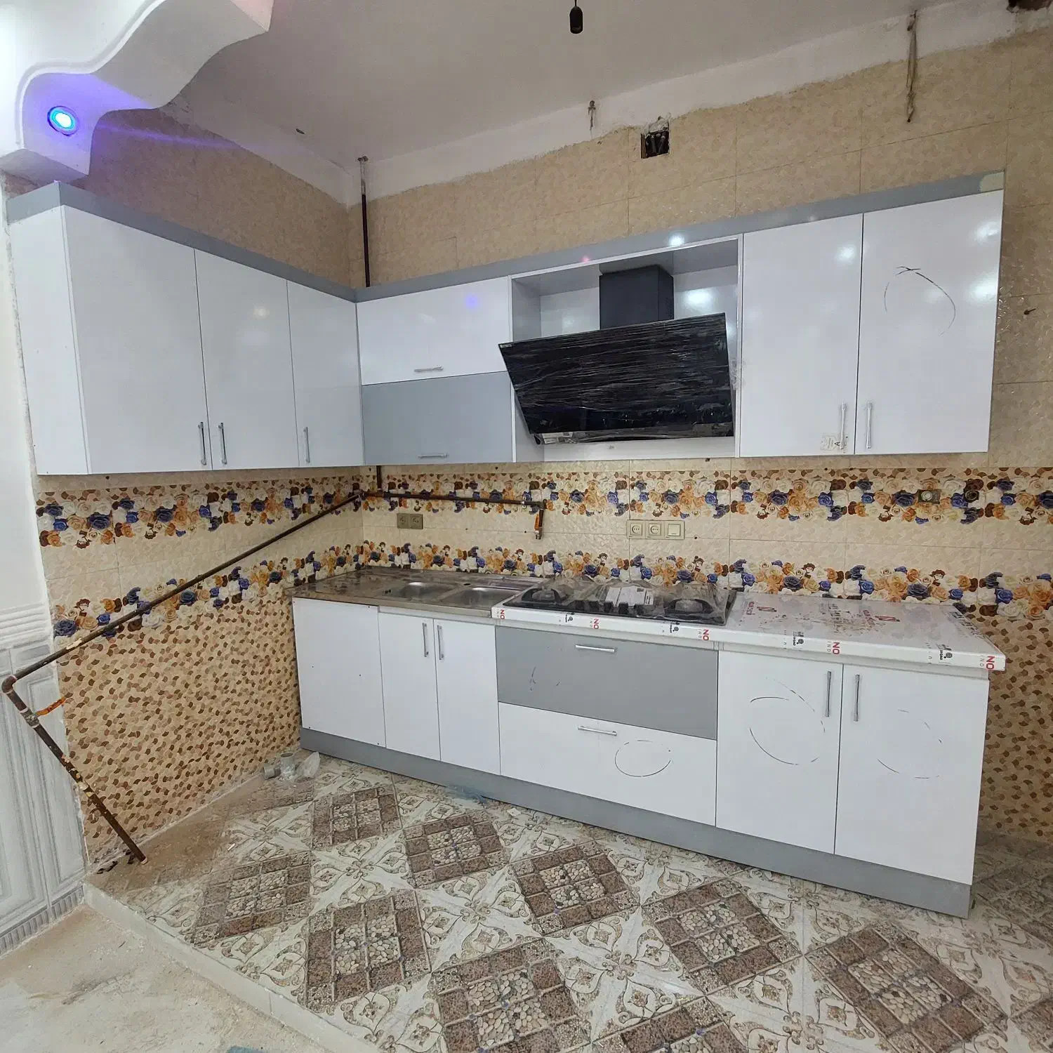 کابینت اماده و پیش ساخته|مصالح و تجهیزات ساختمان|اهواز, کوی مندلی(سه راه خرمشهر)|دیوار