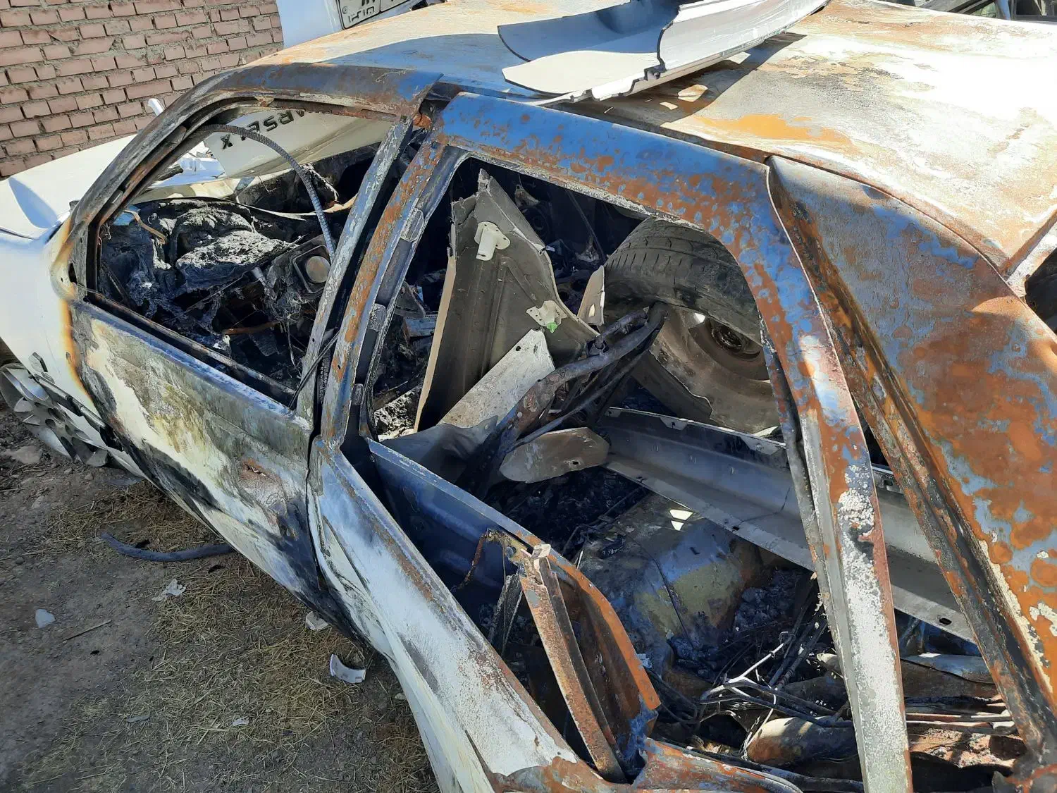 خودرو پارس تصادفی|خودرو سواری و وانت|هشتگرد, هشتگرد قدیم|دیوار