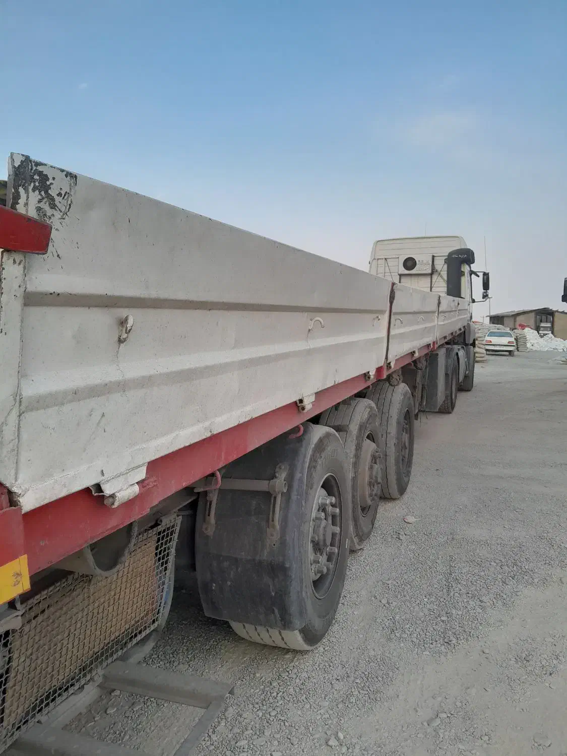 لگن|ماشین‌آلات صنعتی|درمیان, |دیوار