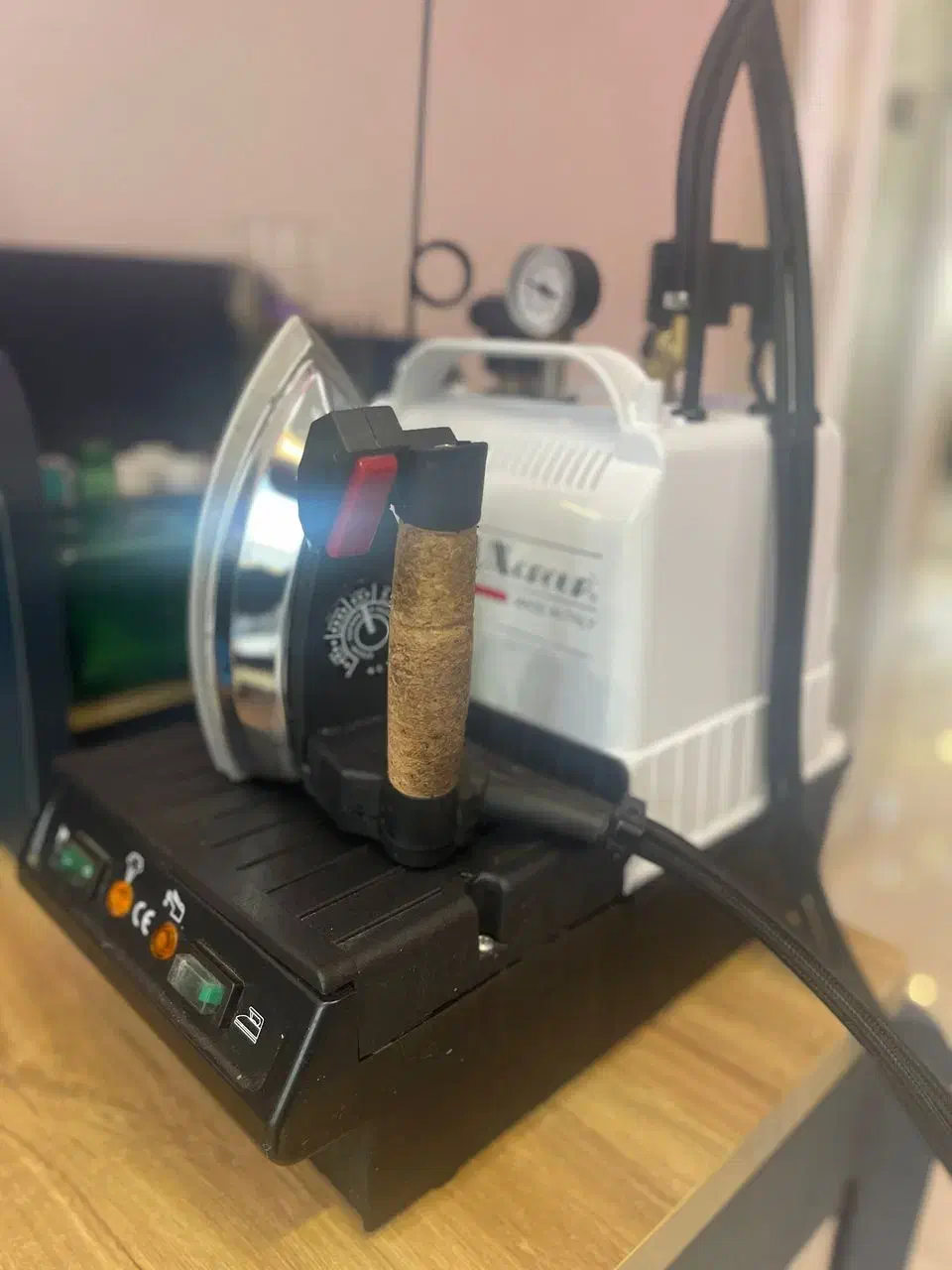 اتو مخزن دار ۵ لیتری استرولوکس|اتو و لوازم اتو|تهران, مهران|دیوار