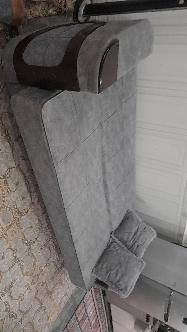 مبل تخت خواب شو بامیز|مبلمان خانگی و میز عسلی|گرگان, |دیوار