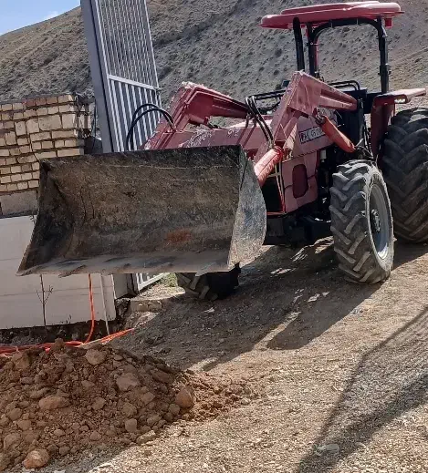 بیل تراکتور تعادلی  چهار جگ|ماشین‌آلات صنعتی|ماهنشان, |دیوار