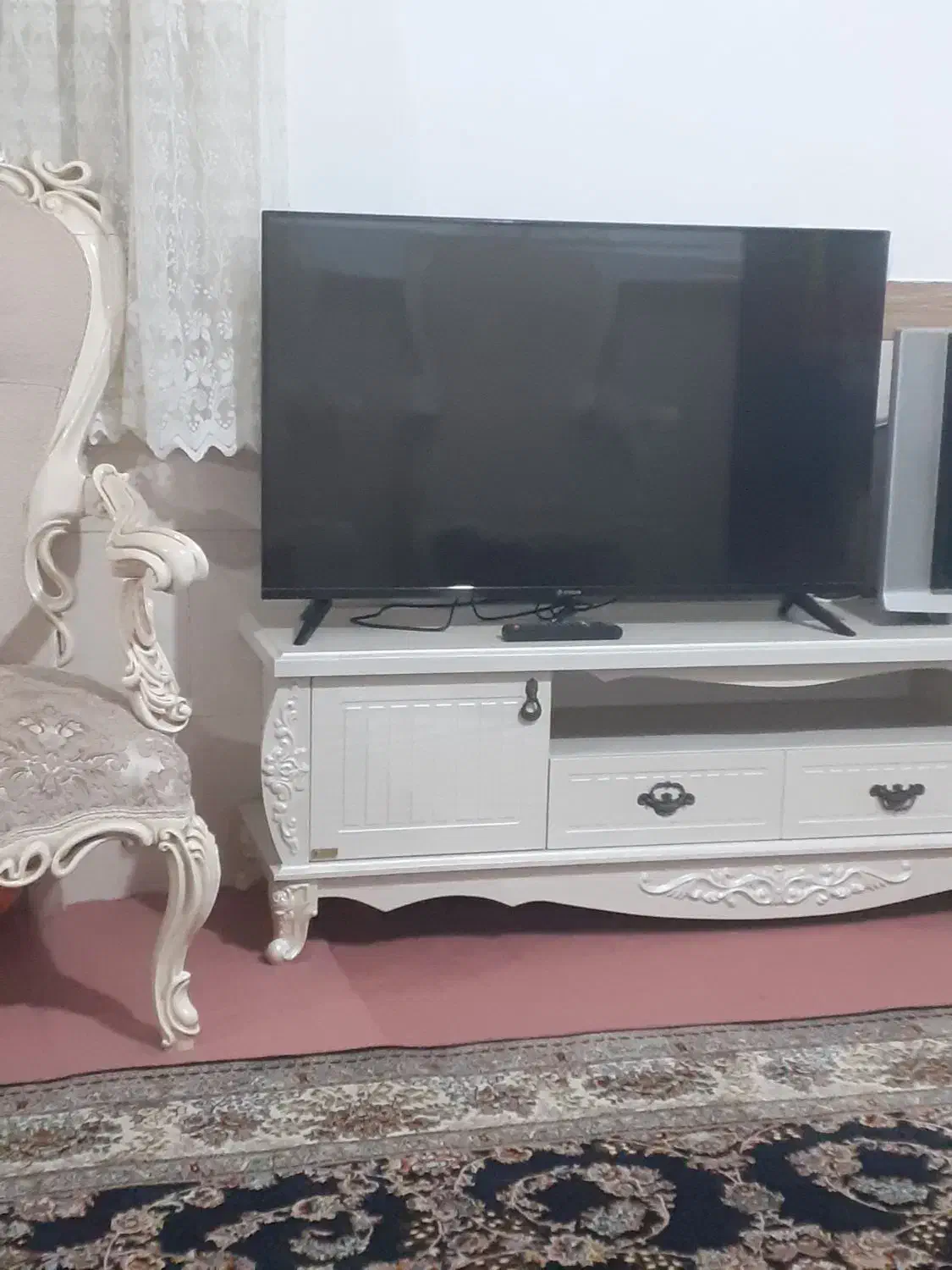 تلویزیون ۴۳اینچ اسنوا|تلویزیون و پروژکتور|صفادشت, |دیوار