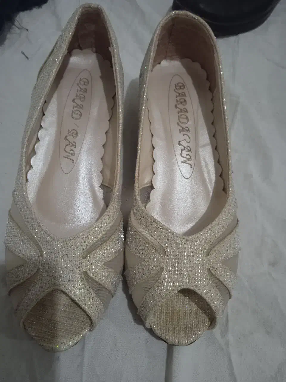 ست کیف وروسری کفش دمپایی سایز ۳۸..۳۹|کیف، کفش، کمربند|قم, منبع آب|دیوار