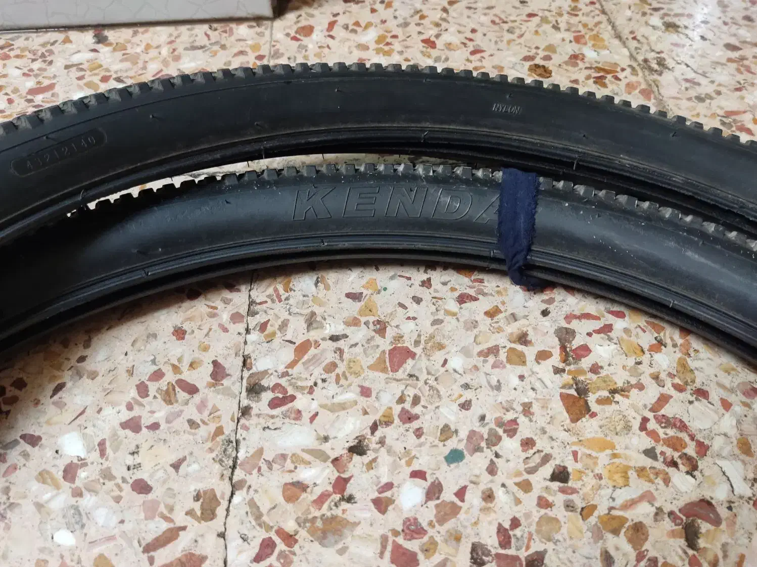 تایر و تیوپ کندی|دوچرخه، اسکیت، اسکوتر|شوشتر, |دیوار