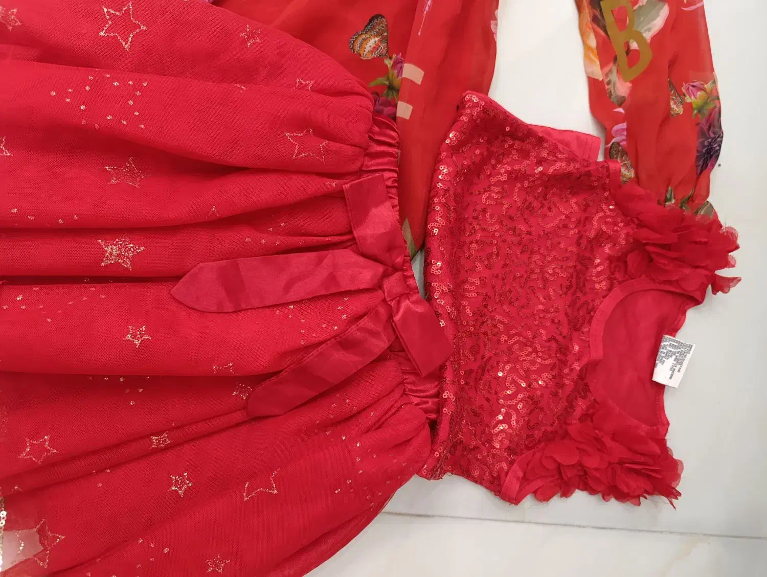 لباس دخترانه ۶سال|کفش و لباس بچه|پره‌سر, |دیوار