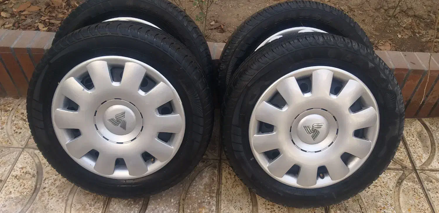 ۴ حلقه رینگ و لاستیک|قطعات یدکی و لوازم جانبی|فردیس, نیروگاه برق|دیوار