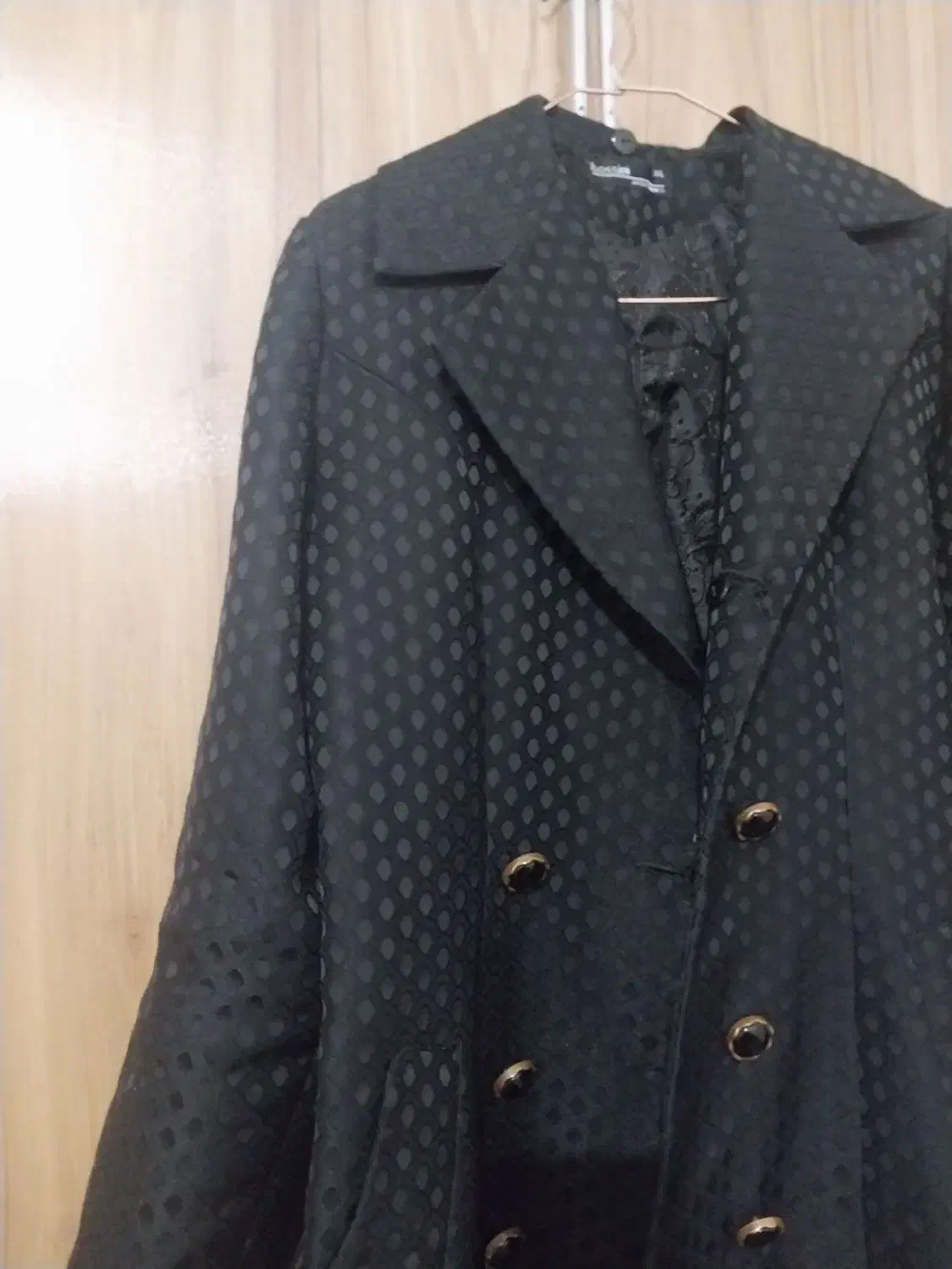 مانتودرحدنو|لباس|قرچک, باقرآباد|دیوار