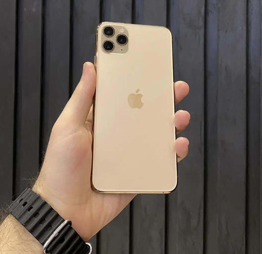 آیفون 11 پرومکس در حد نو 256|موبایل|شهرضا, |دیوار