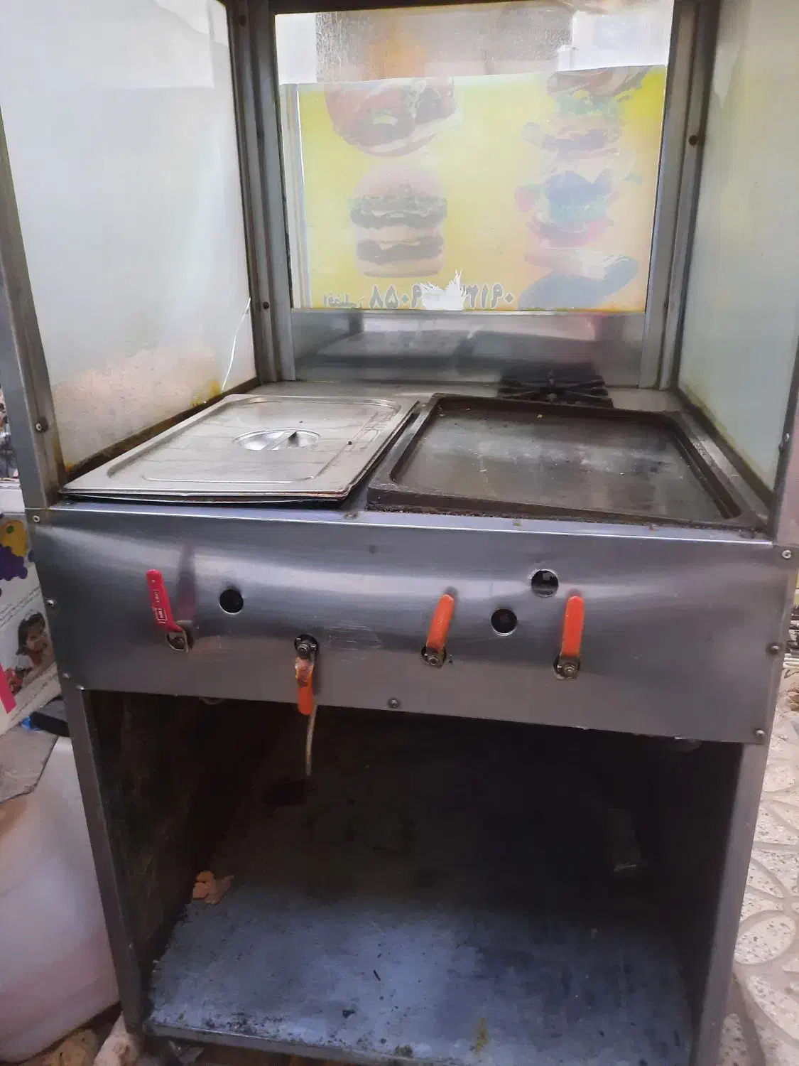 فر مخصوص فلافل، همبرگر، سوسیس و غیره|کافیشاپ و رستوران|شاهینشهر, حافظ شمالی|دیوار