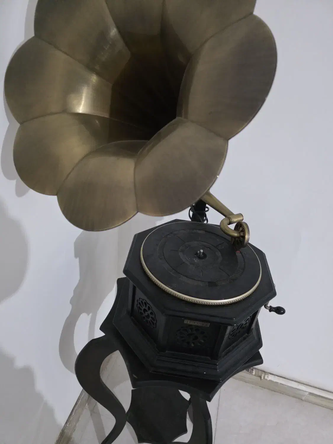 گرامافون|سیستم صوتی خانگی|فردیس, سرحد آباد|دیوار