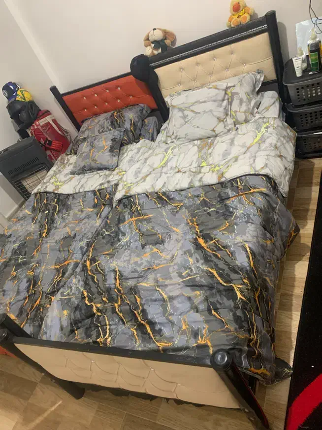 یکعدد تخت یکنفره با تشک1500|تخت و سرویس خواب|کرج, گلشهر|دیوار