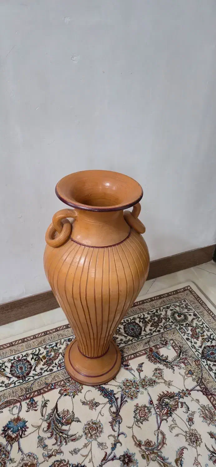 گلدان|مجسمه، تندیس، ماکت|صومعه‌سرا, |دیوار