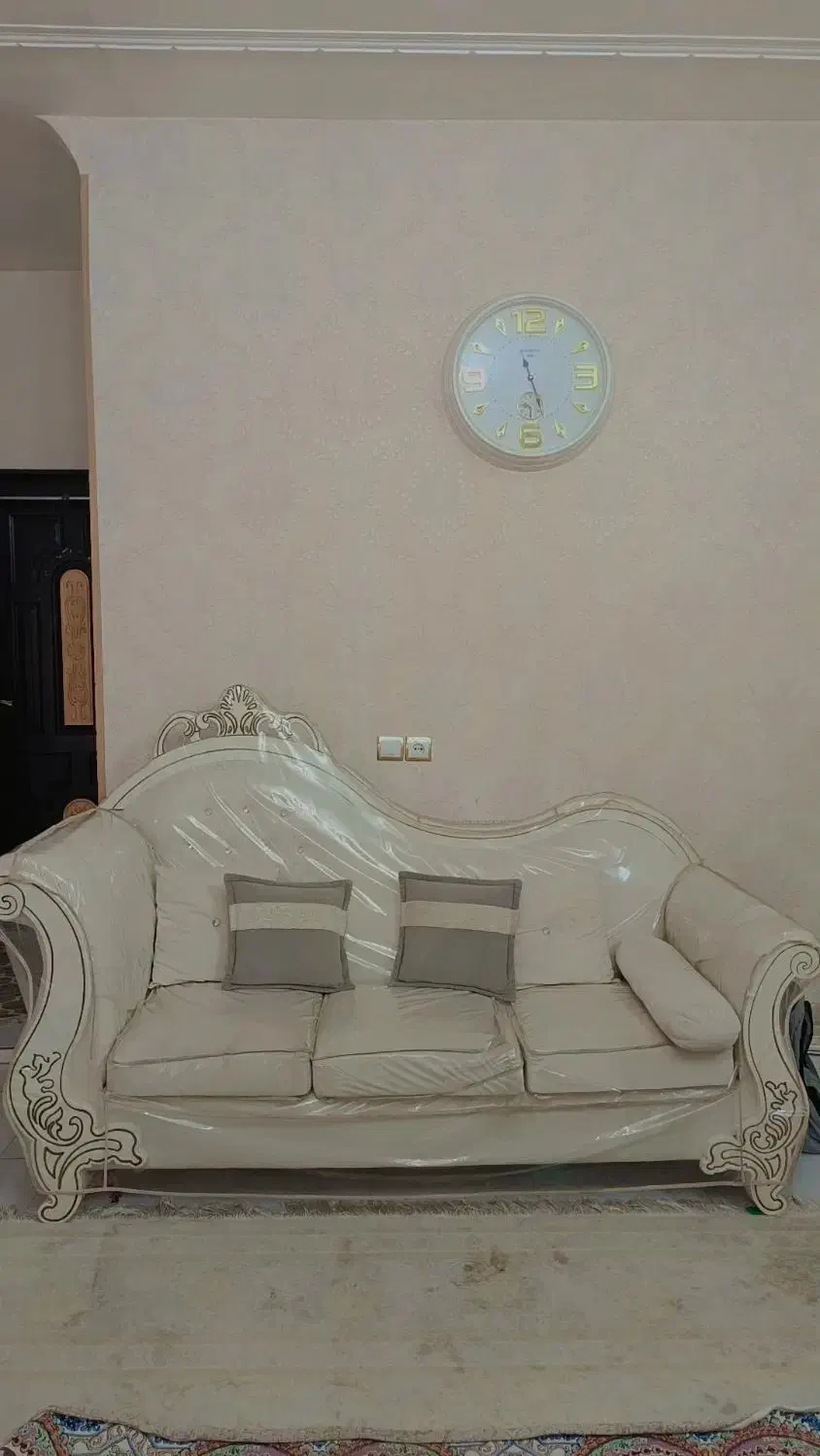 مبل نئوکلاسیک|مبلمان خانگی و میز عسلی|جوین, |دیوار