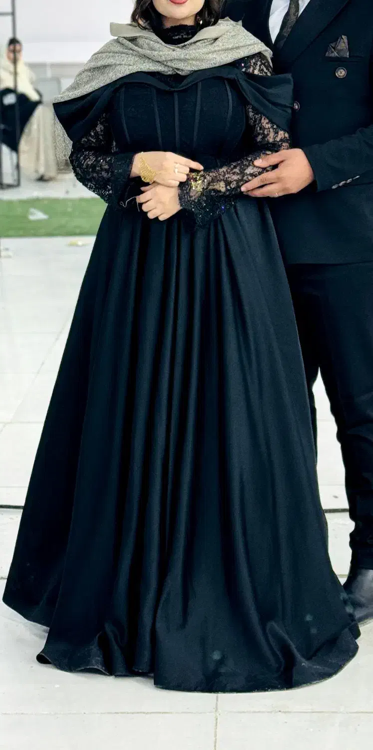 لباس مجلسی مزونی|لباس|مهر, |دیوار