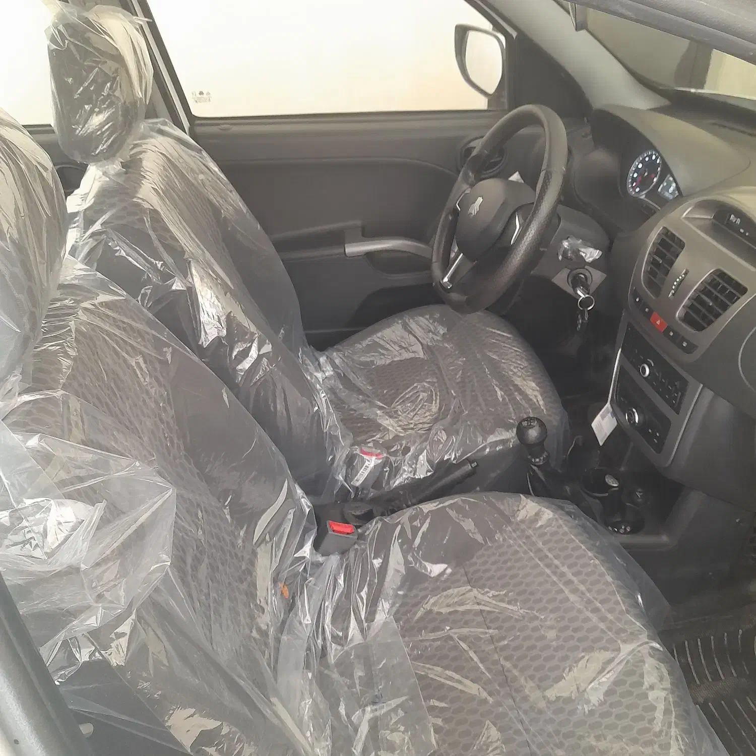 ساینا ۱۳۹۶|خودرو سواری و وانت|اراک, |دیوار