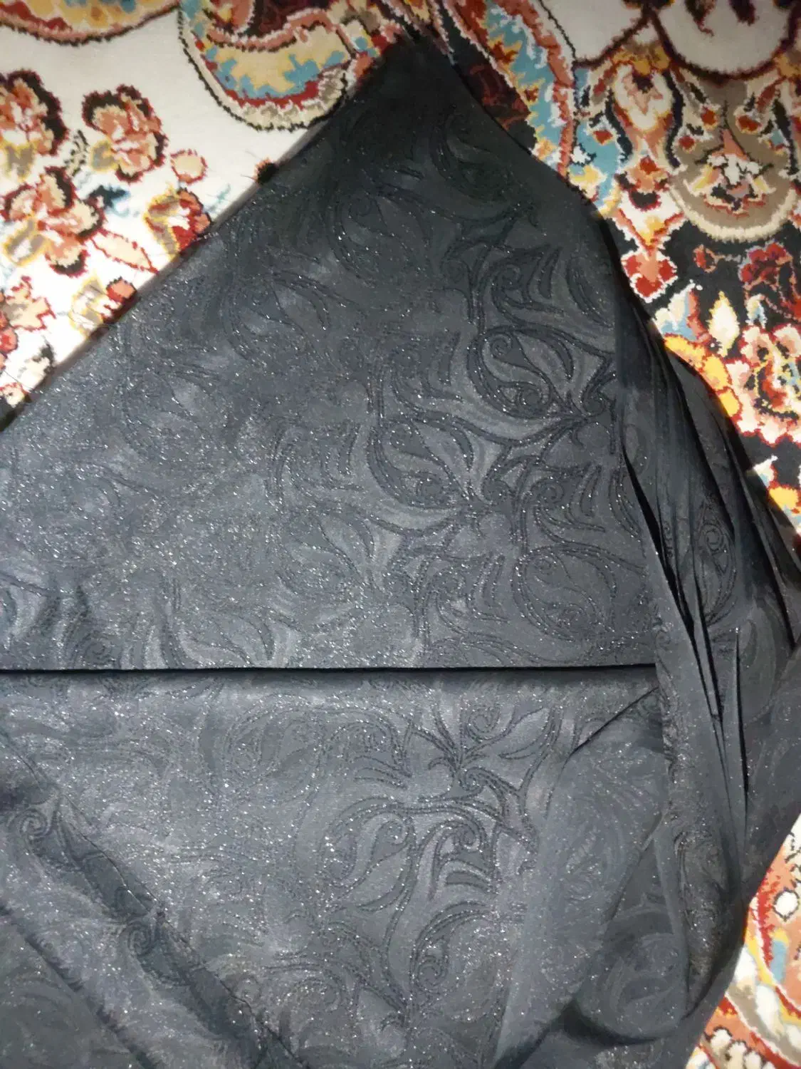 پارچه چادری برش نخورده|لباس|قم, شهر قائم|دیوار