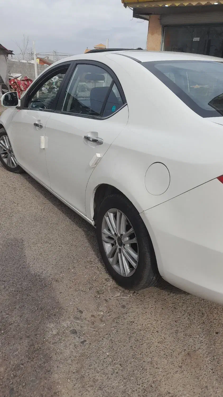 جک j5 مدل۹۴|خودرو سواری و وانت|کوچصفهان, |دیوار