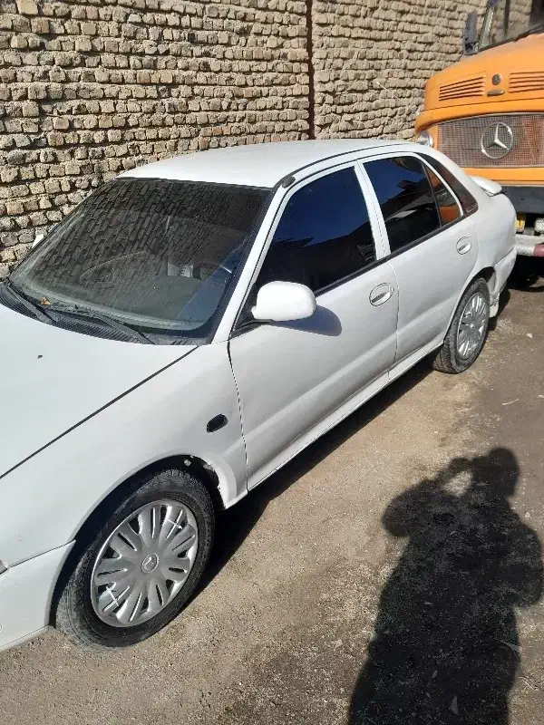 پروتون ویرا 82|خودرو سواری و وانت|بروجرد, |دیوار