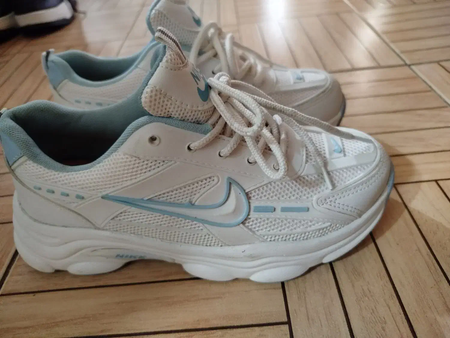 کتونی نو سایز ۳۹ به ۳۸ هم میخوره|کیف، کفش، کمربند|قائمشهر, |دیوار