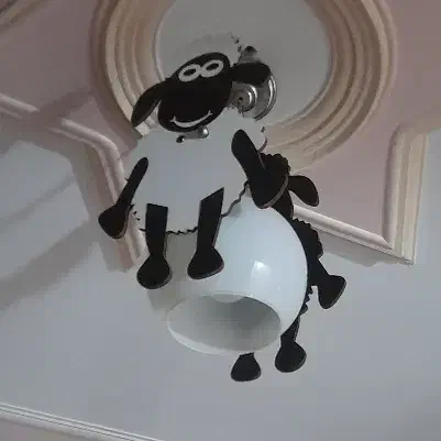 لوستر و گلیم فرش ست|اسباب و اثاث بچه|اراک, |دیوار