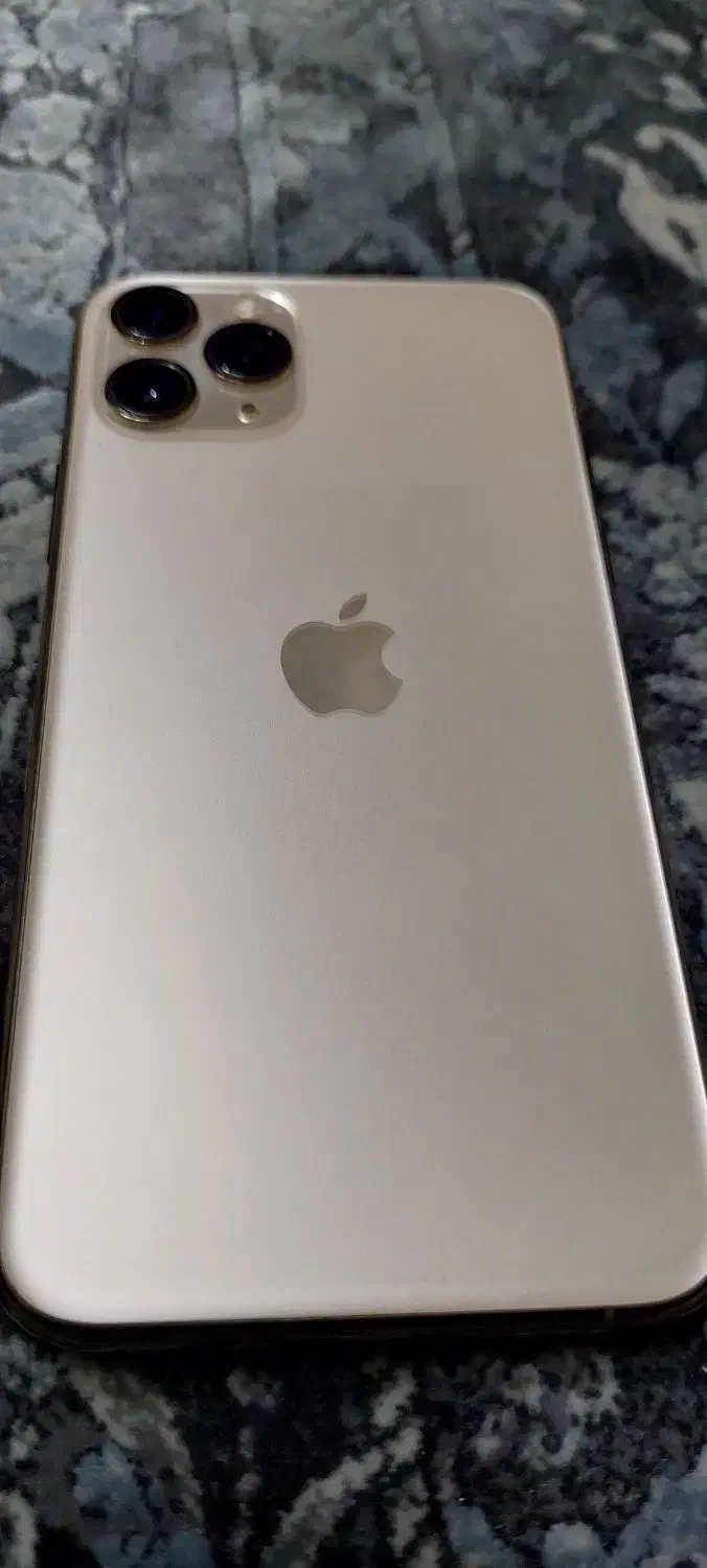 11pro*LLA*|موبایل|گرگان, |دیوار