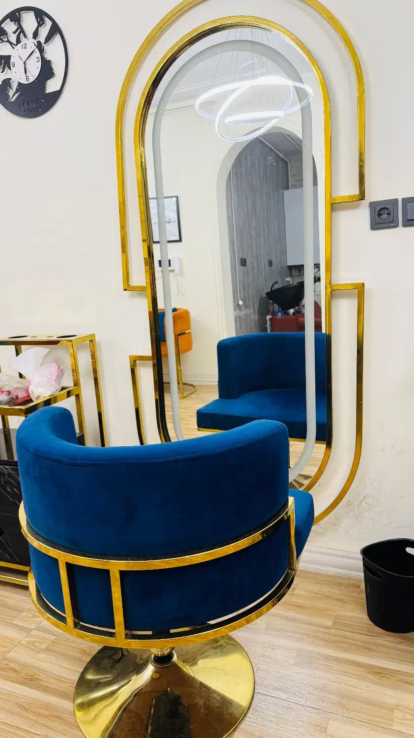 تجهیزات و وسایل سالن زیبایی(ارایشگاه)|آرایشگاه و سالنهای زیبایی|لاهیجان, کوی خزر|دیوار